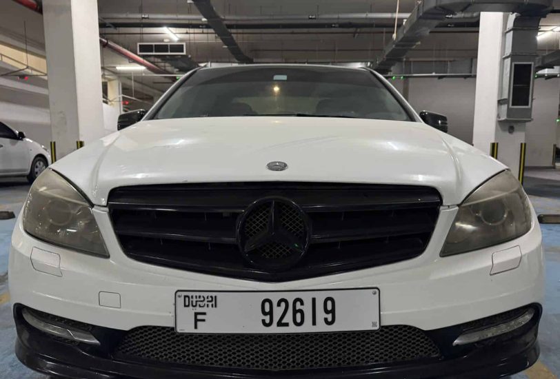 Mercedes-Benz C300 Model 2011 For Sale