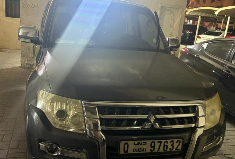 Mitsubishi Pajero 2015 For Sale in Sharjah