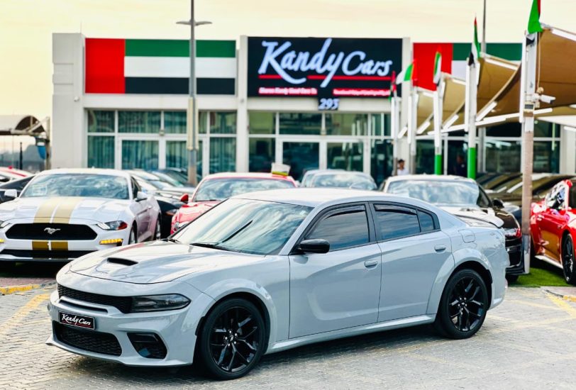 For Sale 2021 Dodge Charger RT in Sharjah