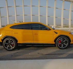 lamborghini urus 2021 4