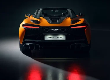 mclaren supercars in dubai