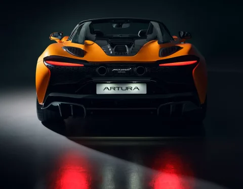 mclaren supercars in dubai
