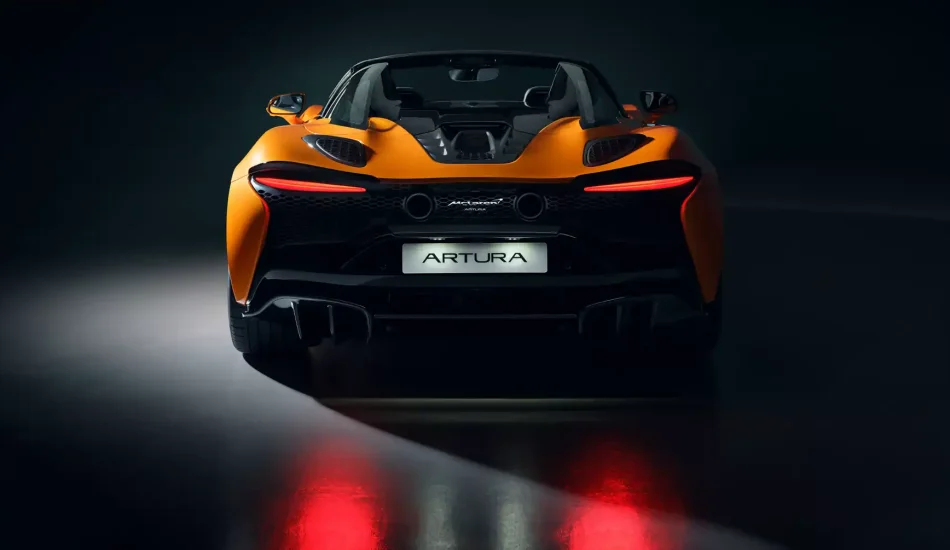 mclaren supercars in dubai