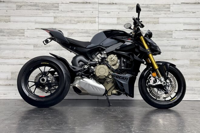 For Sale 2023 Ducati Streetfighter V4S