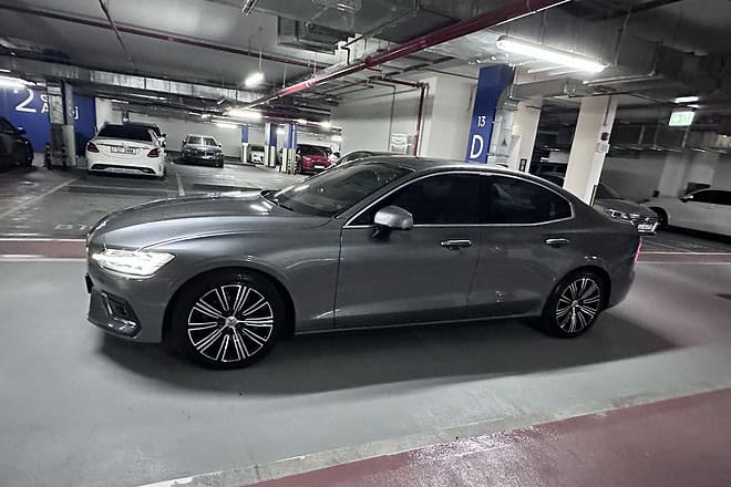 2021 Volvo S60 For Sale in Dubai