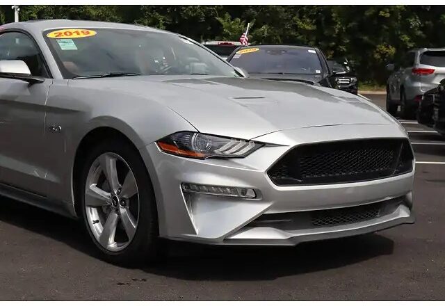 Import 2019 Ford Mustang GT Premium to Dubai