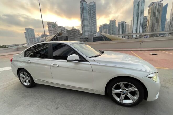 Sale 2016 BMW Series 3 Model 320i in Dubai
