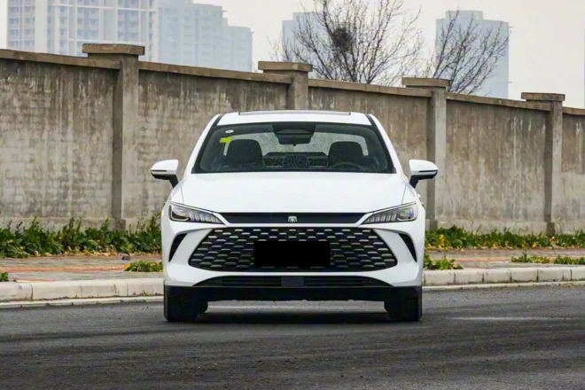 New 2025 BYD QIN PLUS DM-I BEYOND SMART DRIVING EDITION