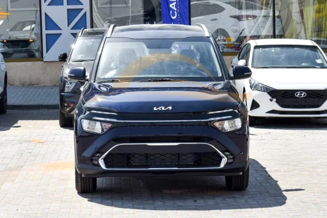 For Export 2025 Kia Carens EX From Dubai