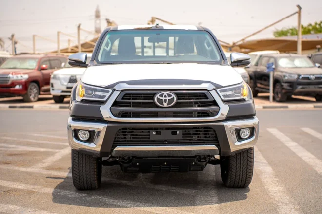 2025 Toyota Hilux SR5 2.7L A/T 4x4 Export