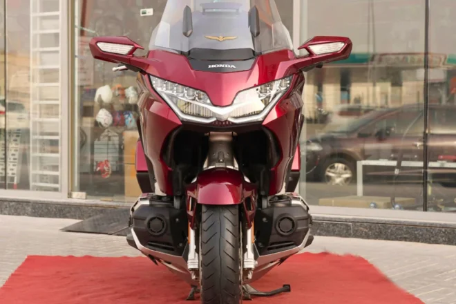 For Sale: 2018 Honda Gold Wing DCT 1800CC Luxury Touring