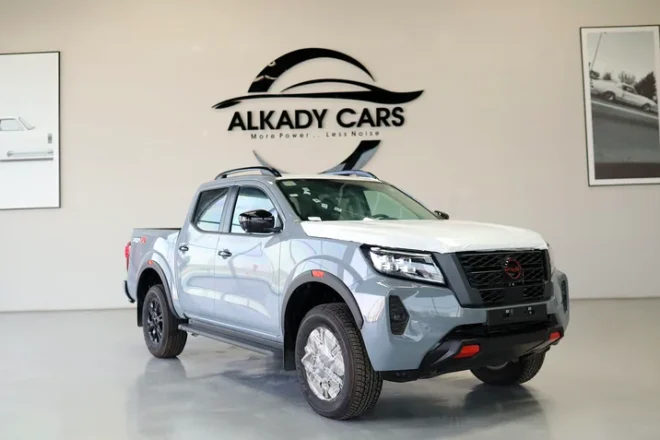 For Export 2025 Nissan Navara