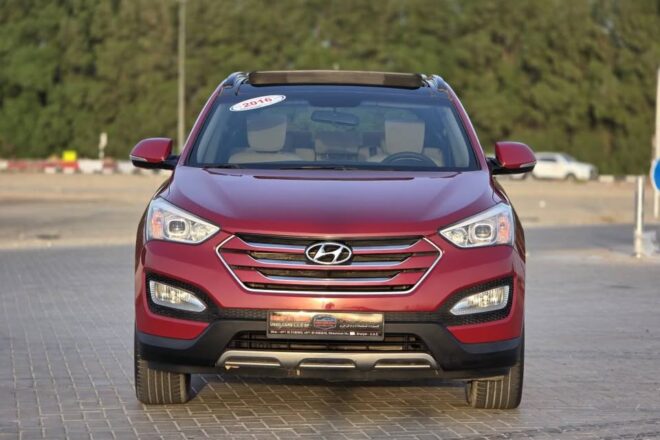 For Sale 2016 Hyundai Santa Fe GCC Full Option