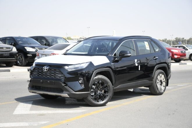 For Export 2025 Toyota RAV4 Limited 2.5L Dubai