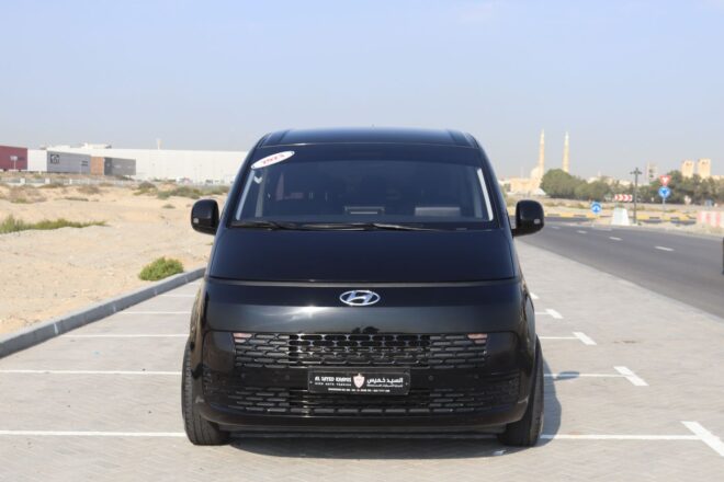 For Sale 2023 Hyundai Staria GCC Specs