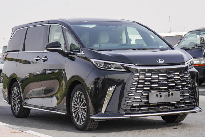 2025 Lexus LM350h 7-Seater 2.5L 4-Cyl Hybrid A/T 4WD