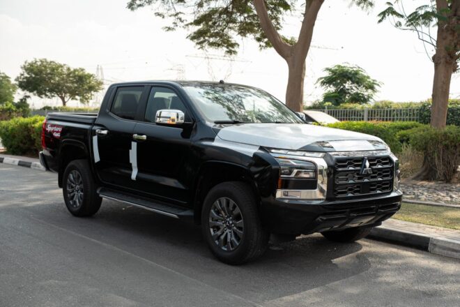 For Export 2026 Mitsubishi L200 Sportero 24L 4x4 CARSCLUBAE For Export 2026 Mitsubishi L200 Sportero 24L 4x4