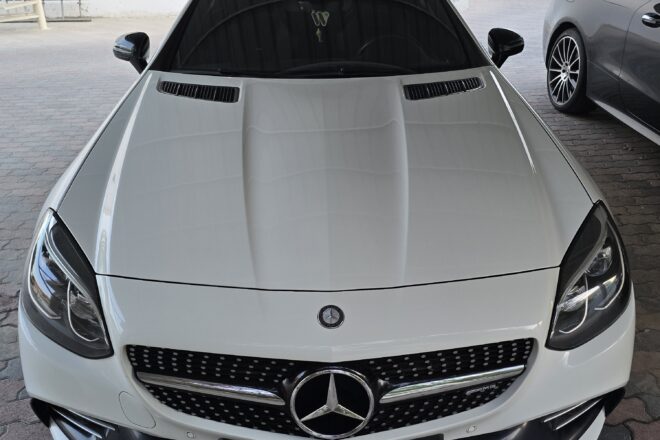 Mercedes-Benz SLC 43 AMG Model 2017 GCC